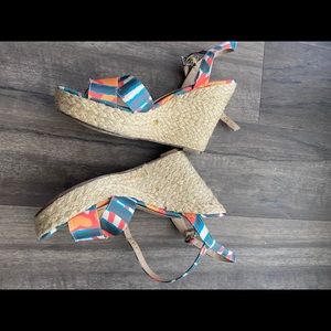Unisa wedge in size 8M